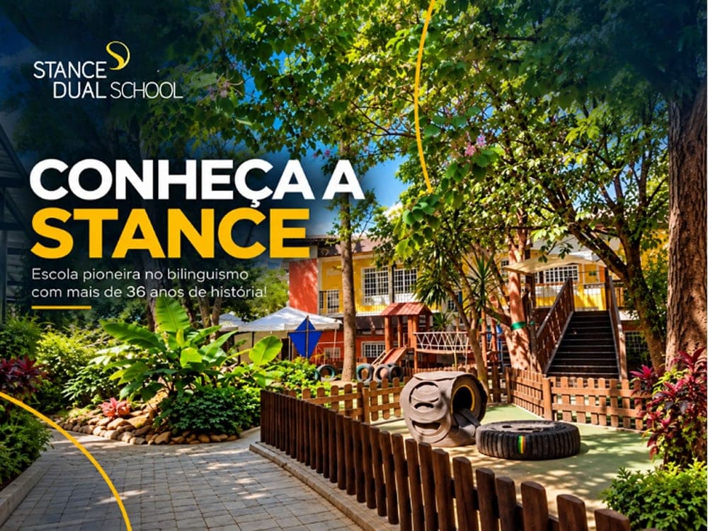 Conheça a Stance: escola pioneira no bilinguismo com mais de 36 anos de história. Parquinho arborizado da escola